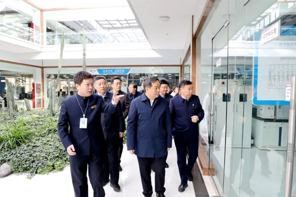 ���м��ſƼ�����