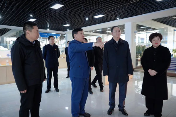 304am�������š�(�й�)���޹�˾����