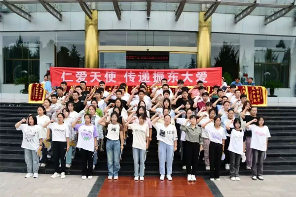 ce614e7b2e9817011eab4fcbfba7f1d7 ce614e7b2e9817011eab4fcbfba7f1d7